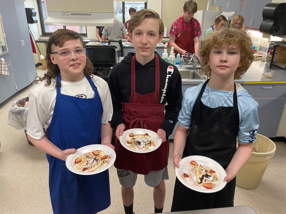 Middle School Students compete in 'Chopped' competition